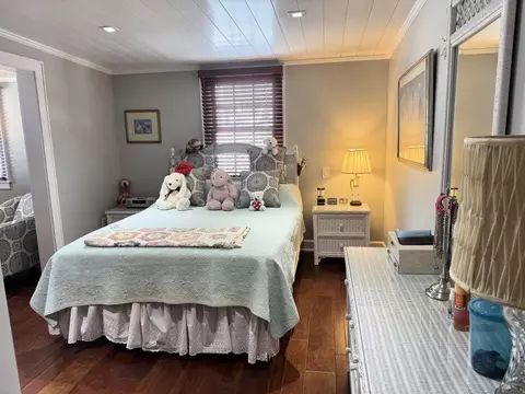 Bedroom - 200 E Main St, Hardy, AR 72542 photo 5 of 6