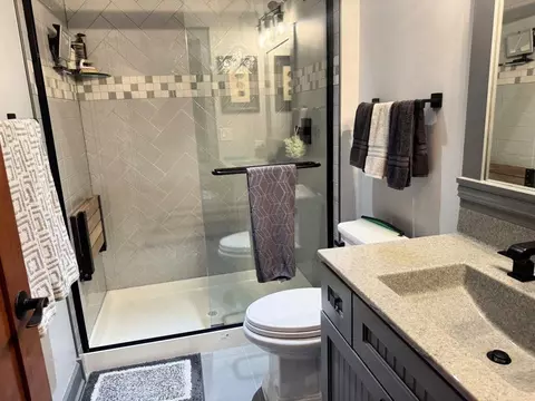 Bath - 200 E Main St, Hardy, AR 72542 photo 3 of 5