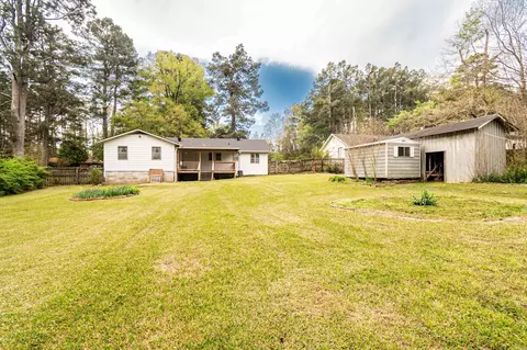 Exterior - 343 E Willis Ave, Monticello, AR 71655 photo 3 of 5