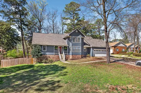 1800 Fox Trail Dr, Benton, AR 72019