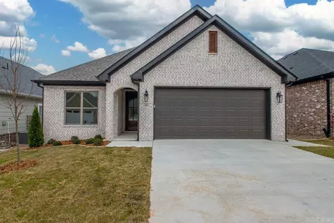 190 Fletcher Ridge Dr, Little Rock, AR 72223