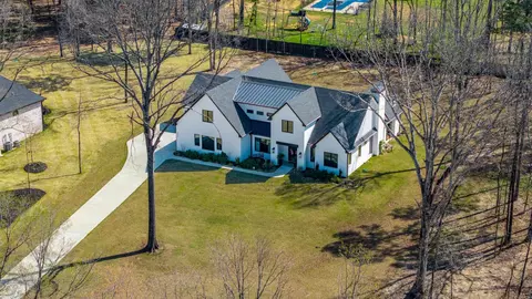 6032 Charley Pl, Benton, AR 72019