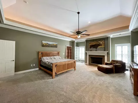 Bedroom - 157 N Spring St, Melbourne, AR 72556 photo 1 of 7