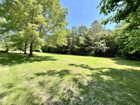 Exterior - 157 N Spring St, Melbourne, AR 72556 photo 5 of 9