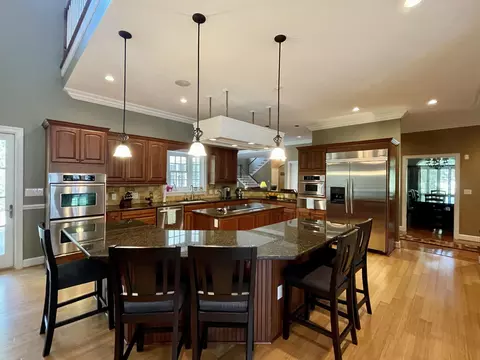 Kitchen - 157 N Spring St, Melbourne, AR 72556 photo 1 of 4