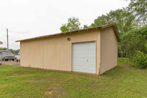Other - 910 Ray Rd, Jacksonville, AR 72076 photo 2 of 9
