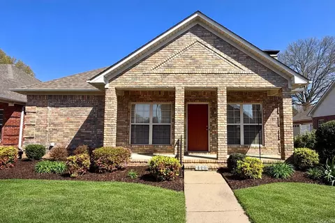 3030 Robert Ott Circle Cir, Conway, AR 72034