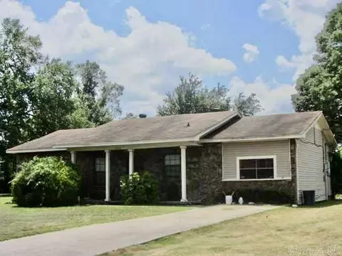 4616 Charles St, North Little Rock, AR 72117