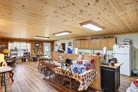 Dining - 5228 Dabney Rd, Jerusalem, AR 72080 photo 3 of 4