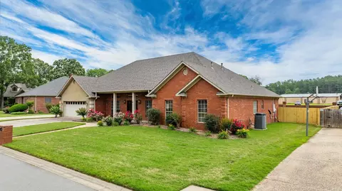 Exterior - 1940 Royal, Conway, AR 72034 photo 2 of 8