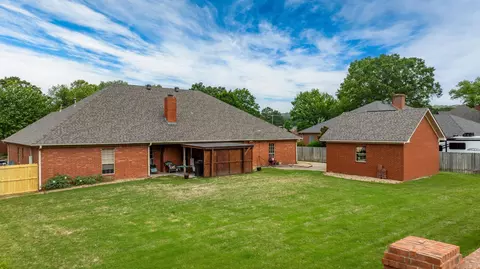 Exterior - 1940 Royal, Conway, AR 72034 photo 4 of 8