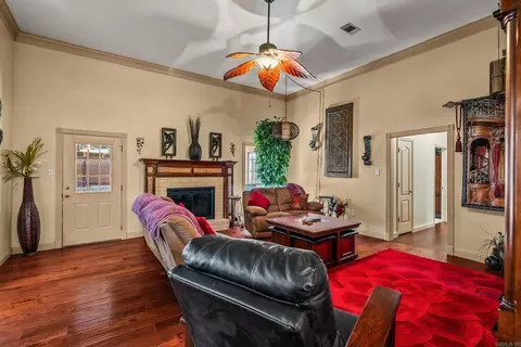 Living - 1940 Royal, Conway, AR 72034 photo 2 of 5