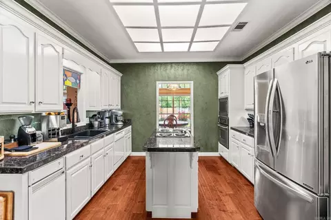 Kitchen - 1940 Royal, Conway, AR 72034 photo 5 of 5