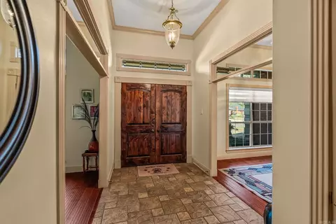 Entry Way - 1940 Royal, Conway, AR 72034 photo 2 of 4