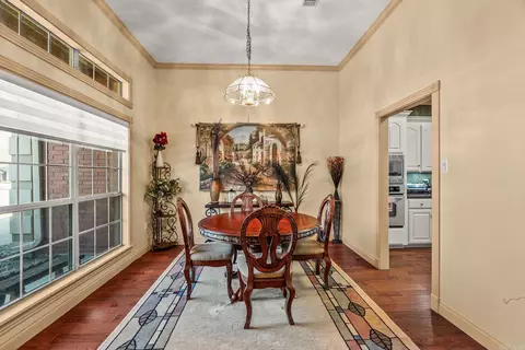 Dining - 1940 Royal, Conway, AR 72034 photo 3 of 4