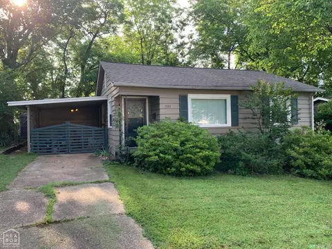 1102 Turner St, Jonesboro, AR 72401