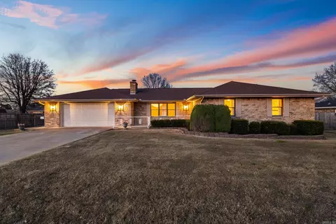 1515 Pine Tree Ln, Mountain Home, AR 72653