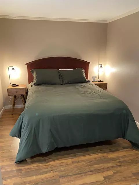 Bedroom - 46 Peninsula Dr # B, Mount Ida, AR 71957 photo 5 of 6