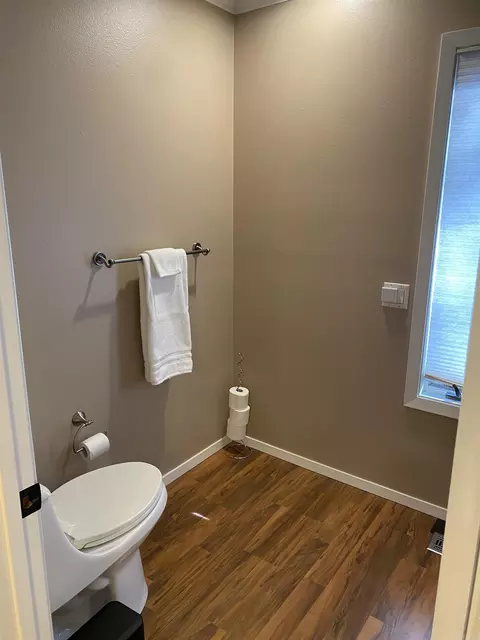 Bath - 46 Peninsula Dr # B, Mount Ida, AR 71957 photo 3 of 6