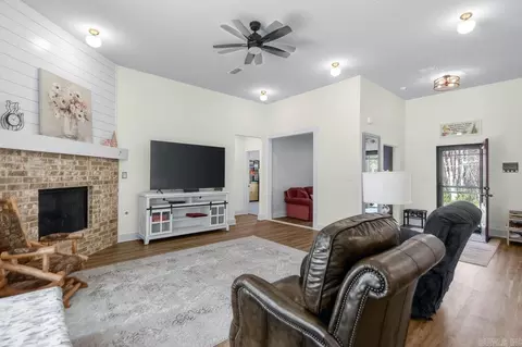 Other - 413 Lewallen Rd, Benton, AR 72015 photo 1 of 10