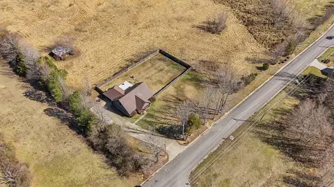 View/Area - 14 4th St, Greenbrier, AR 72058 photo 2 of 8