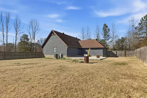Exterior - 14 4th St, Greenbrier, AR 72058 photo 8 of 10