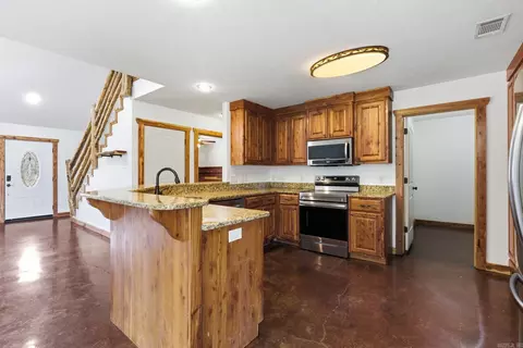 Kitchen - 14 4th St, Greenbrier, AR 72058 photo 1 of 4