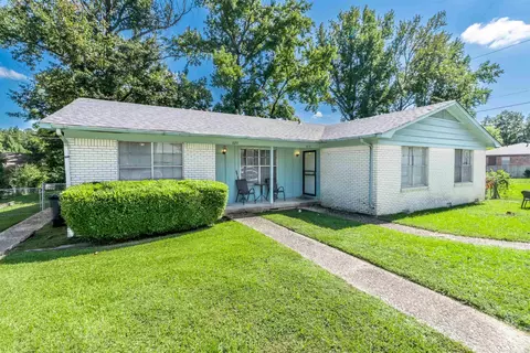 618 620 Newcastle Dr, Sherwood, AR 72120