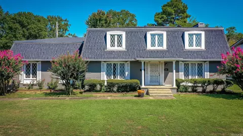 905 Cherry Hill Dr, North Little Rock, AR 72116
