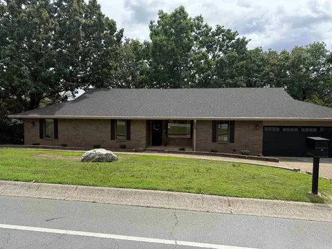 13721 Saint Charles Blvd, Little Rock, AR 72211