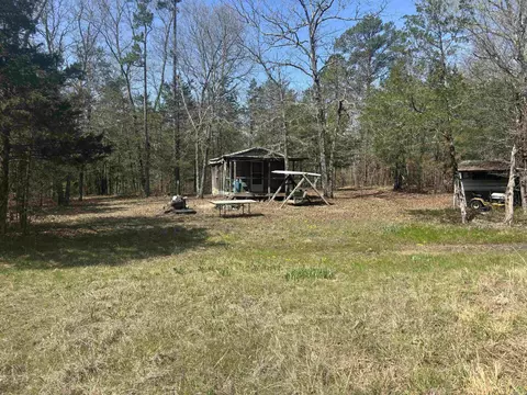 000 SW Bowling Rd, Clinton, AR 72031
