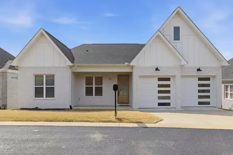 83 Tournay Cir, Little Rock, AR 72223