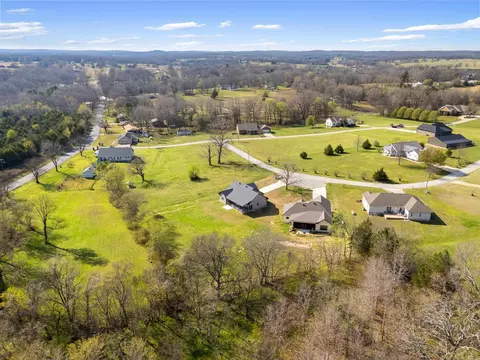 View/Area - 28 Sisney Drive Dr, Ash Flat, AR 72513 photo 5 of 6