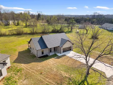 View/Area - 28 Sisney Drive Dr, Ash Flat, AR 72513 photo 2 of 6