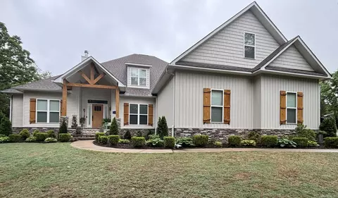 15 S Springhill Ln, Greenbrier, AR 72058