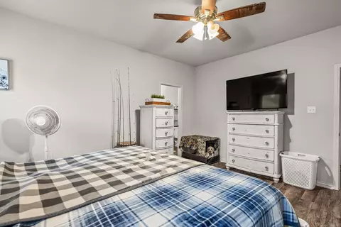 Bedroom - 2230 Matthews Meadows Ln, Conway, AR 72032 photo 4 of 4
