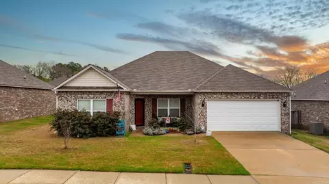 Exterior - 2230 Matthews Meadows Ln, Conway, AR 72032 photo 2 of 9