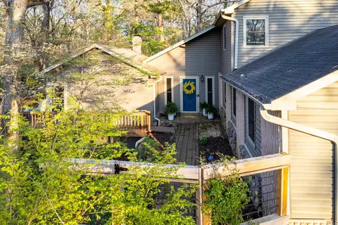 5 Secluded Pt, Little Rock, AR 72210