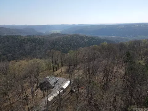 627 Dogwood Hollow Rd, Melbourne, AR 72556