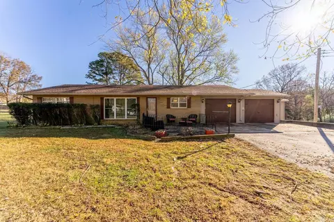 Exterior - 103 German Ln, Alton, MO 65606 photo 4 of 9