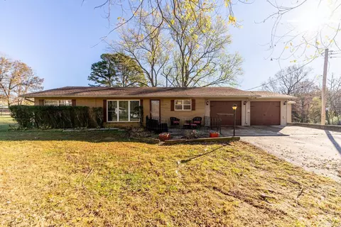Exterior - 103 German Ln, Alton, MO 65606 photo 6 of 9