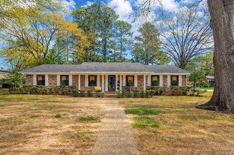 1 Foxboro Cv, Jacksonville, AR 72076