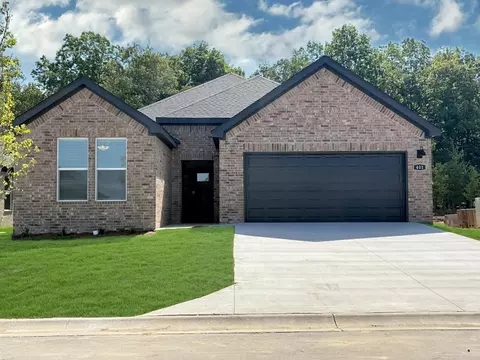 604 Riley Ln, Maumelle, AR 72113