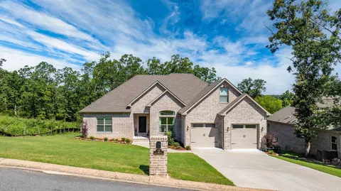 15 Wellington Pl, Cabot, AR 72023