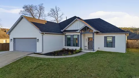 9509 Meadow Oak Dr, Sherwood, AR 72120