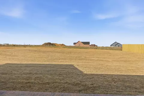 Exterior - 211 Michelle Dr, Beebe, AR 72012 photo 10 of 10