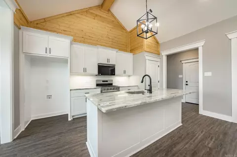 Kitchen - 223 Michelle Dr, Beebe, AR 72012 photo 1 of 4