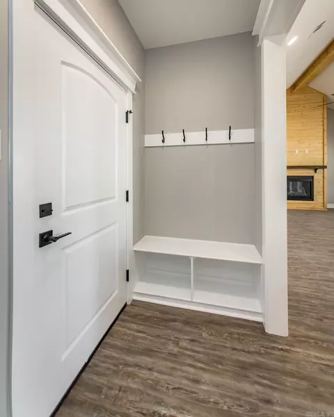 Entry Way - 223 Michelle Dr, Beebe, AR 72012 photo 1 of 1