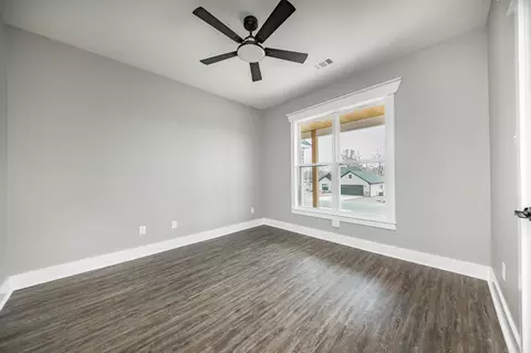 Bedroom - 223 Michelle Dr, Beebe, AR 72012 photo 5 of 7