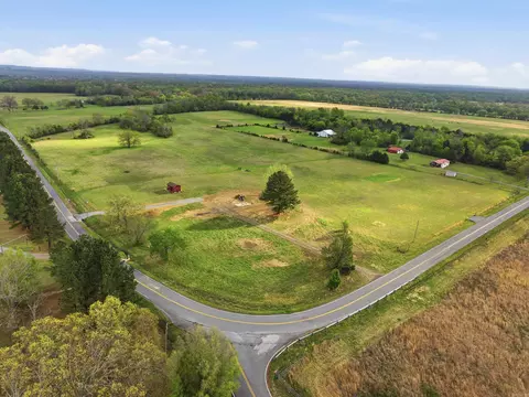 160 Sawmill Rd, Vilonia, AR 72173